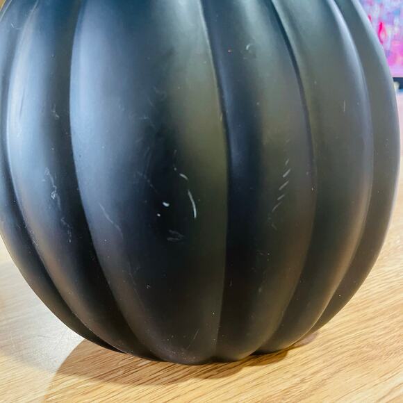 Happy Halloween It’s Just A Bunch Of Hocus Pocus Table Decor NEW - Picture 5 of 5